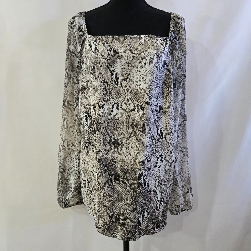APT.9 Natural Snake Style Balloon Sleeve Square Neck Top